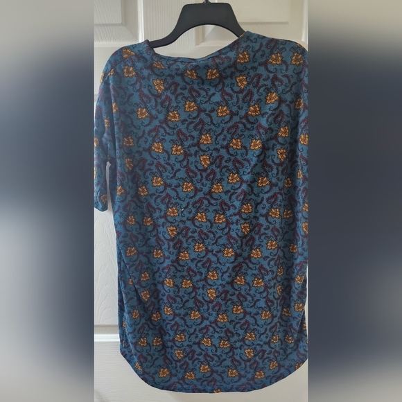 LuLaRoe Irma XXS Tunic High and low hem - Picture 2 of 4